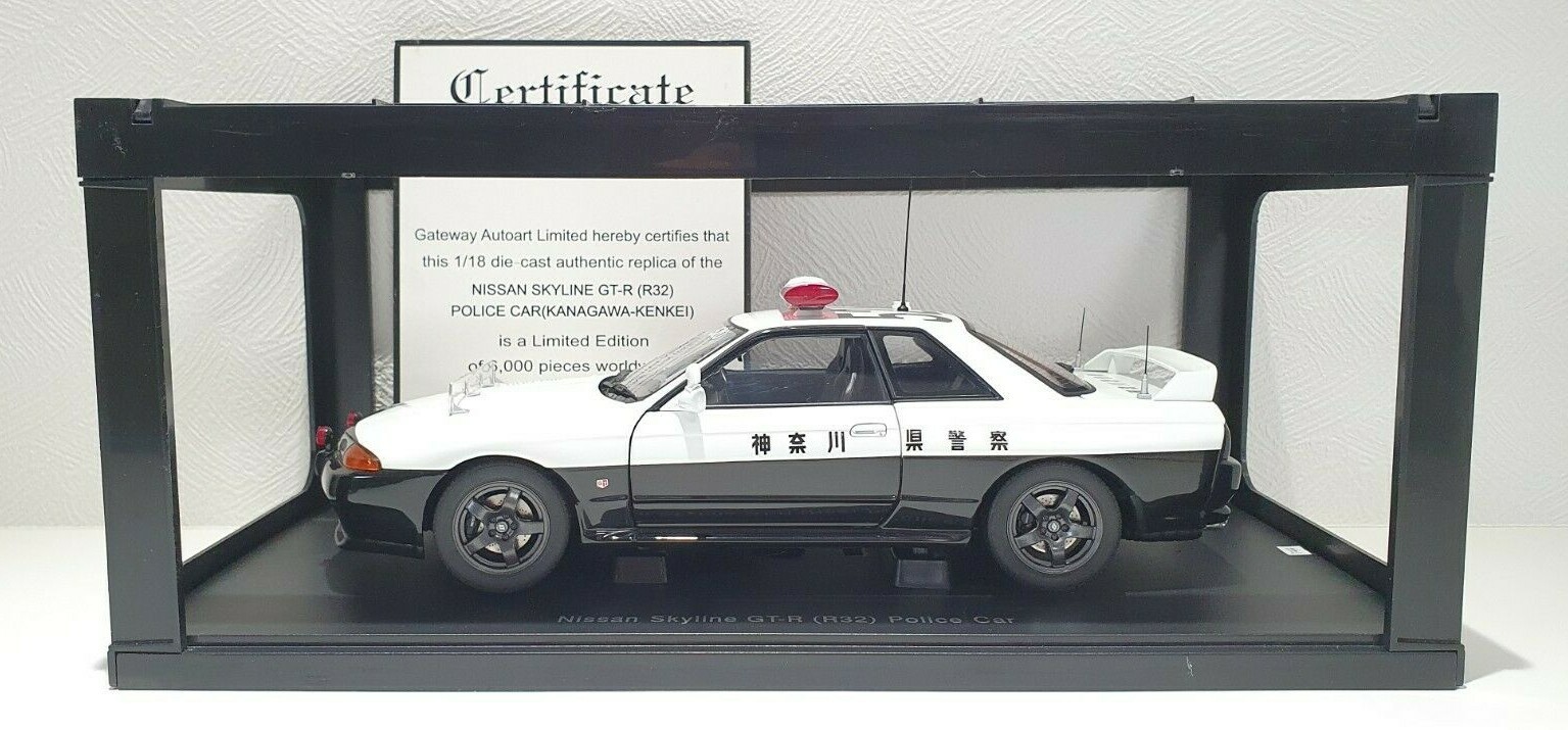 1/18 AUTOart NISSAN SKYLINE GT-R R32 BNR32 POLICE CAR 1/18 AUTOart NISSAN SKYLINE GT-R R32 BNR32 POLICE CAR