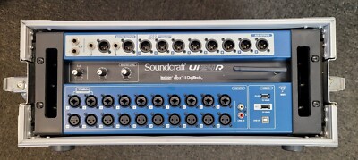 Soundcraft Ui24R Wireless 24-channel Digital Mixer / Road Runner 4RRUED Case  FS