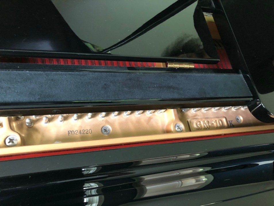 Kawai Baby Grand piano G10 2008 Black. Excellent condition.