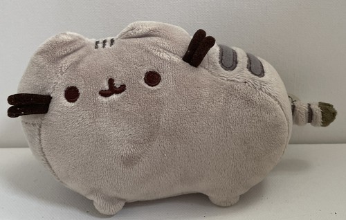 Pusheen激レア！ lot of 2 Pusheen the Cat Gund stuffed animals Grumpy Dragon
