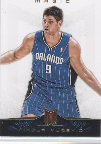 2012-13 Panini Momentum - Nikola Vucevic #214