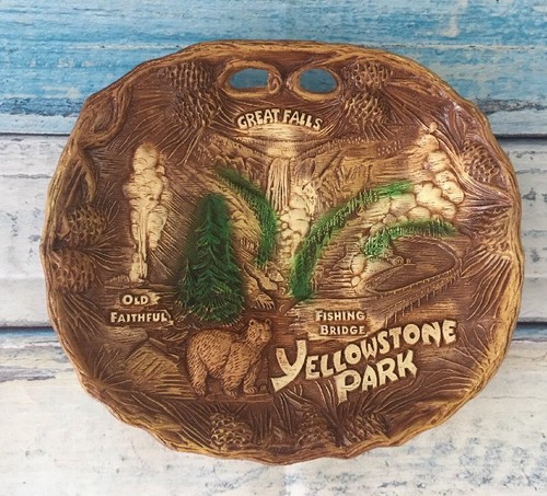 Yellowstone Park Souvenir 12
