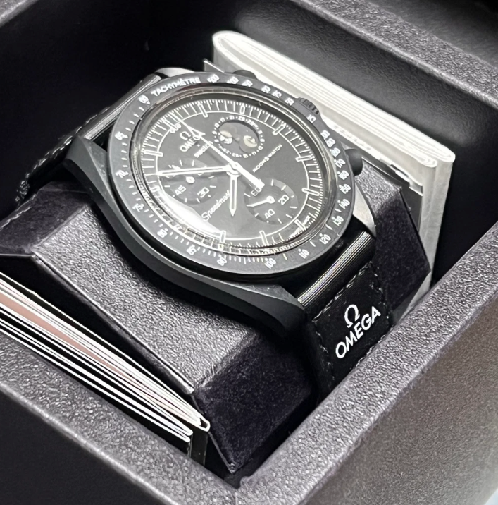 【Swatch x Omega x Snoopy】♪コラボウォッチ★SO33W700★ Omega x Swatch 