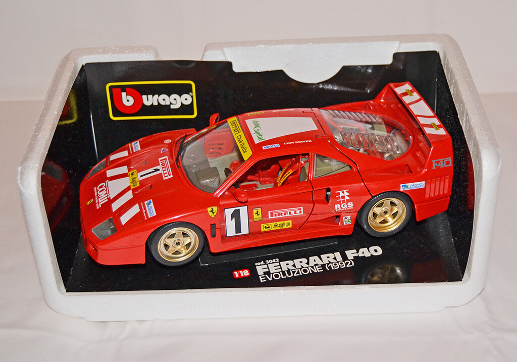 【バーゲン】ブラーゴFerrari F40EVOLUZIONEジャンク $_57.JPG?set_id=8800005007