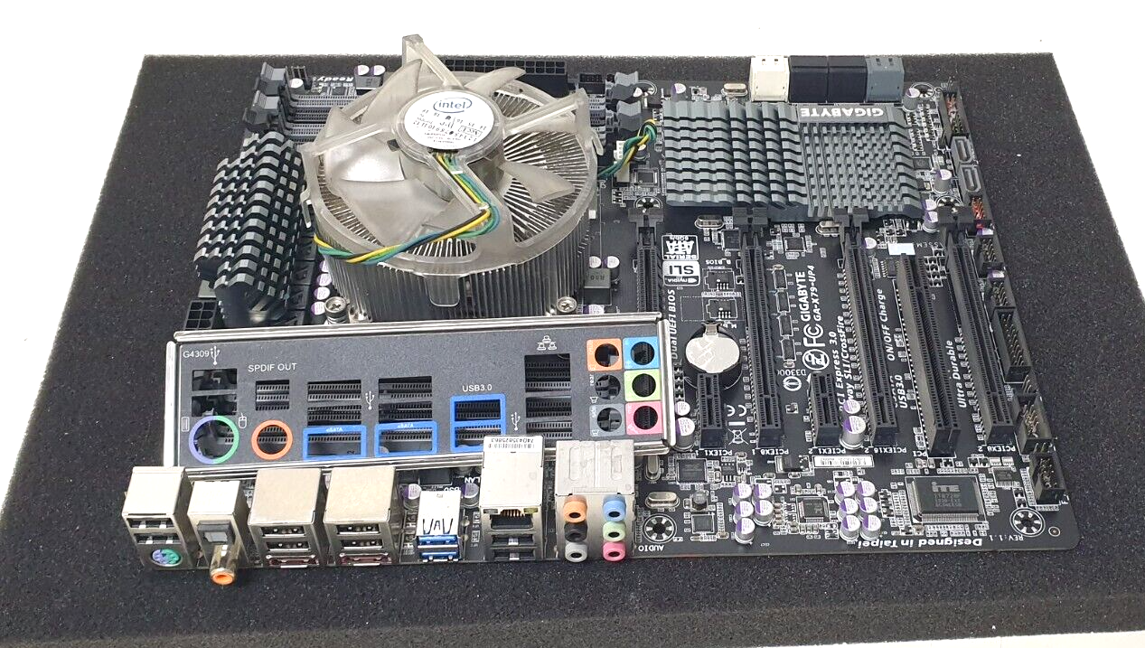 CPU付き　GIGABYTE　GA-X79-UP4　LGA2011 Gigabyte Technology GA-X79-UP4, LGA 2011/Socket R, Intel