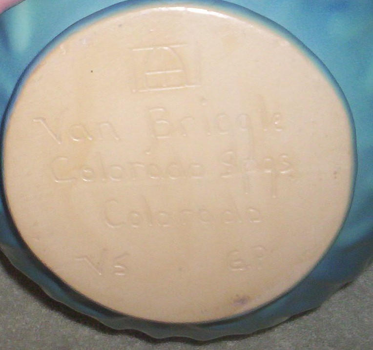 VAN BRIGGLE  Large Philo Bowl Blue Turquoise 11