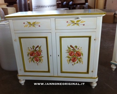 CREDENZA CUCINA  IN LEGNO DIPINTA A MANO LACCATA CON DECORI