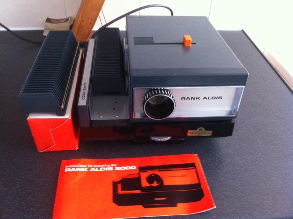 RANK ALDIS 2000 slide projector in Milton Keynes, Buckinghamshire