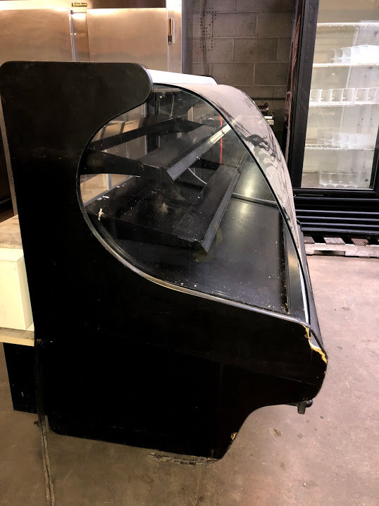 Used Bakery / Dry Display Case