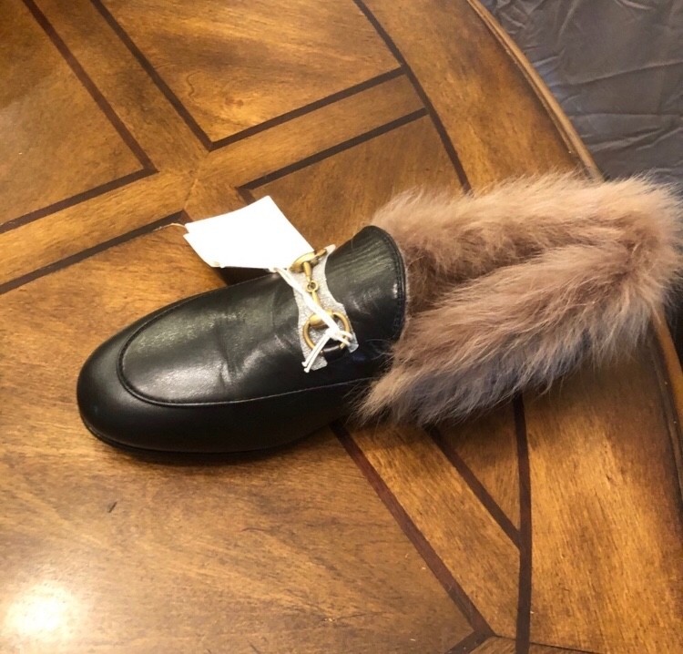 gucci loafers with fur women's size 7.5