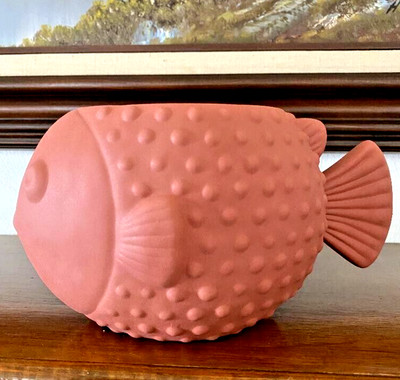 Bath & Body Works Terracotta Clay PUFFER FISH Pedestal 3-Wick Candle Holder