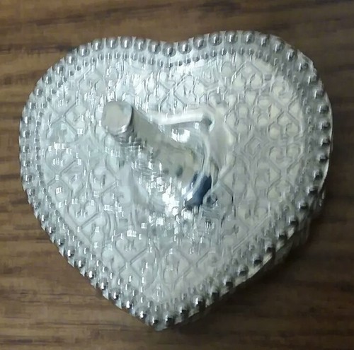 Ring Holder Heart Shaped International Silver Plate Jewelry Mothers Day Gift