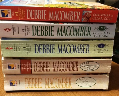 Debbie Macomber CEDAR COVE Lot