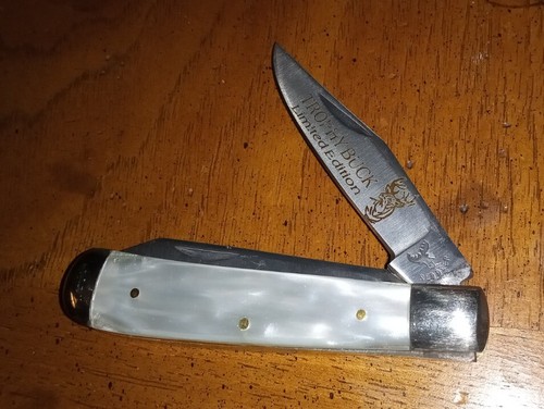 "Red Deer" Pocket Knife / Original Unused Condition