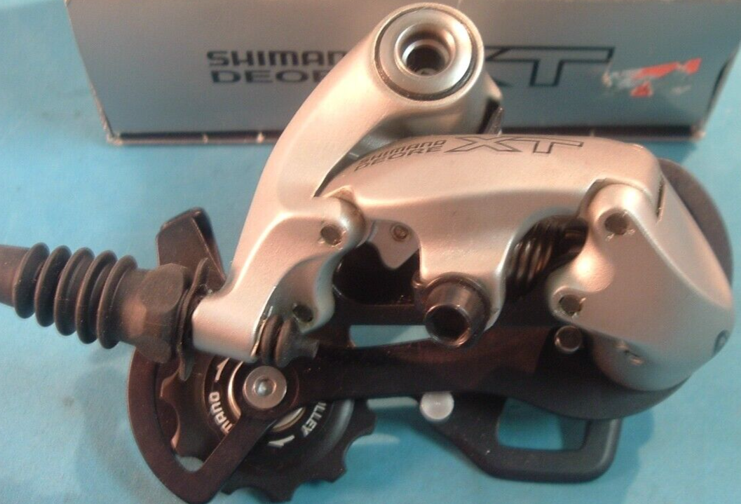 Shimano Deore XT RD-M750 Rear MTB Derailleur -NEW / NOS 3x9
