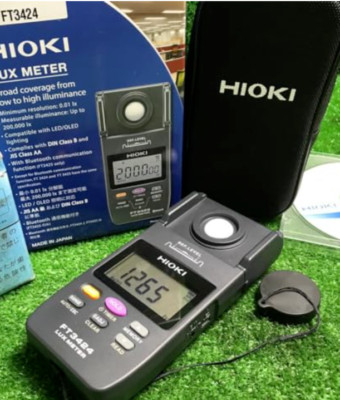 Hioki Digital Illuminance Light Meter FT3424 Lux Meter Broad Coverage