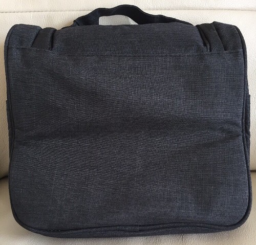 Travel Hanging Toiletry Bag by Hikenture | Cosmetics Makeup and Toiletries NWT