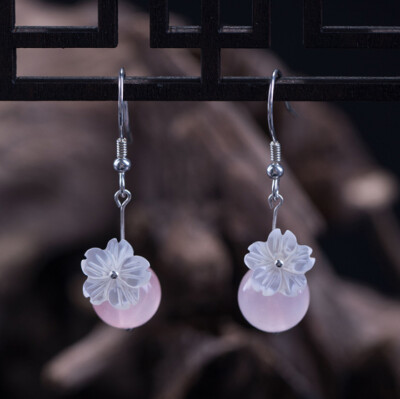 I04 Ohrring Silber 925 weiße Blüte und Kugel aus Rosenquarz Stein der Liebe 