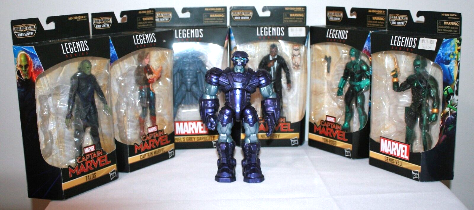 Marvel Legends Set of 6 Figures w/ Complete Kree Sentry BAF