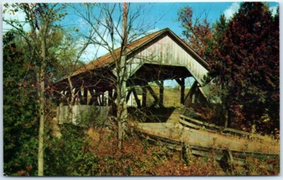 Postcard - Old Covered Bridge in Lyndon, Vermont, USA