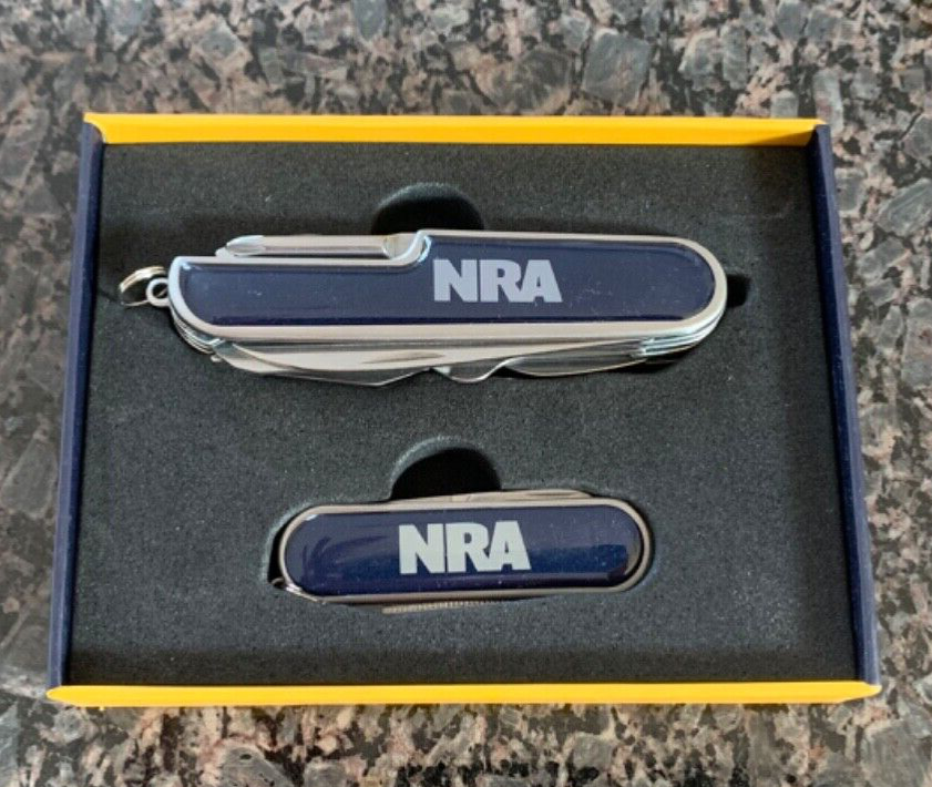 【2025年】もらって嬉しいお歳暮 人気ランキング NRA Classic Folding Pocket Utility Dual Member Eagle Golden 邦楽