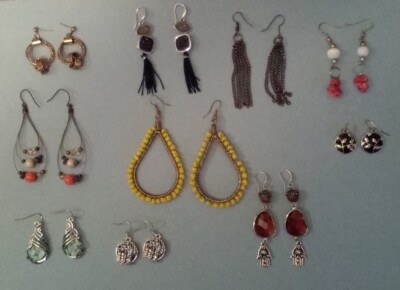 J0001 Lot of earrings 10 pairs dangle type of earrings in different shapes
