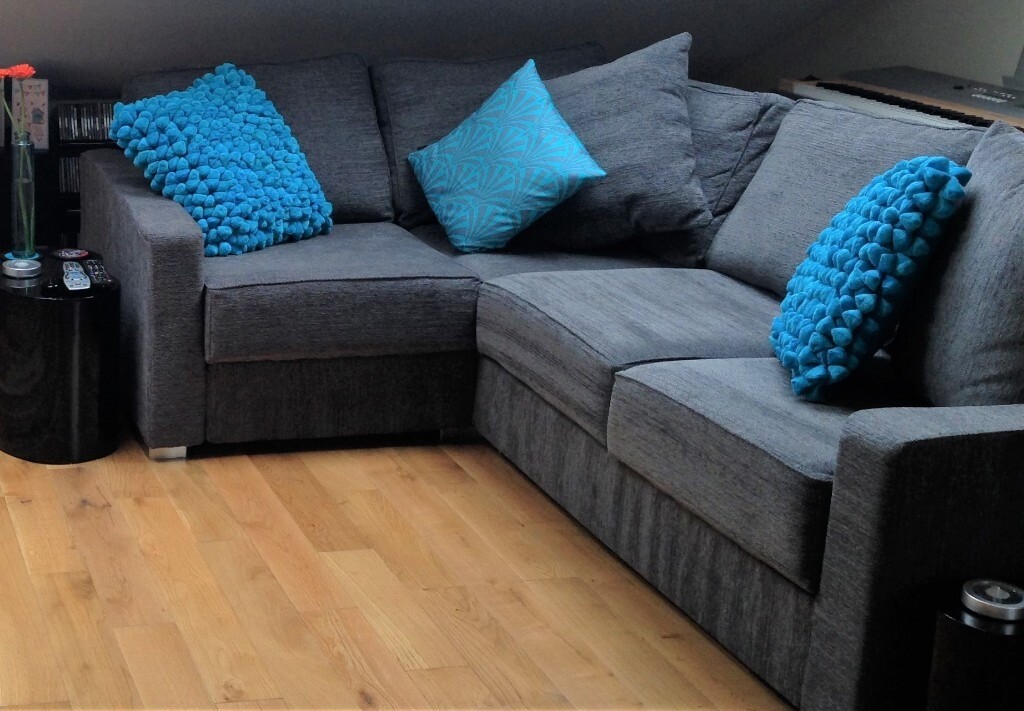 Nabru corner sofa with double sofa bed and 2 storage compartments in