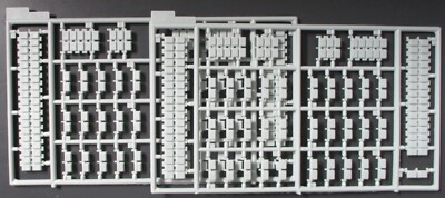 Dragon 1/35 Scale M1A1 w/ Mine Plough - Tracks from Kit No. 3516