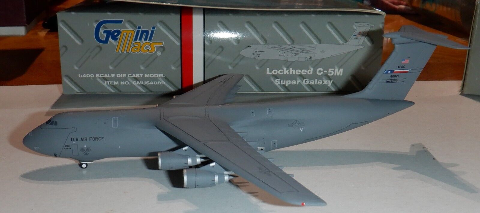 GEMINI MACS 1:400 C-5M Super Galaxy Joint Base San Antonio GEMINI MACS 1:400 C-5M Super Galaxy Joint Base San Antonio