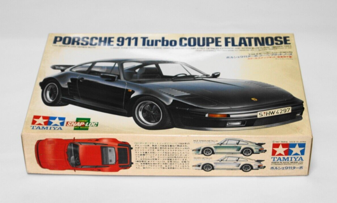 ポルシェ PORSCHE 911 TURBO プラモデル 1/24 昭和 レトロ