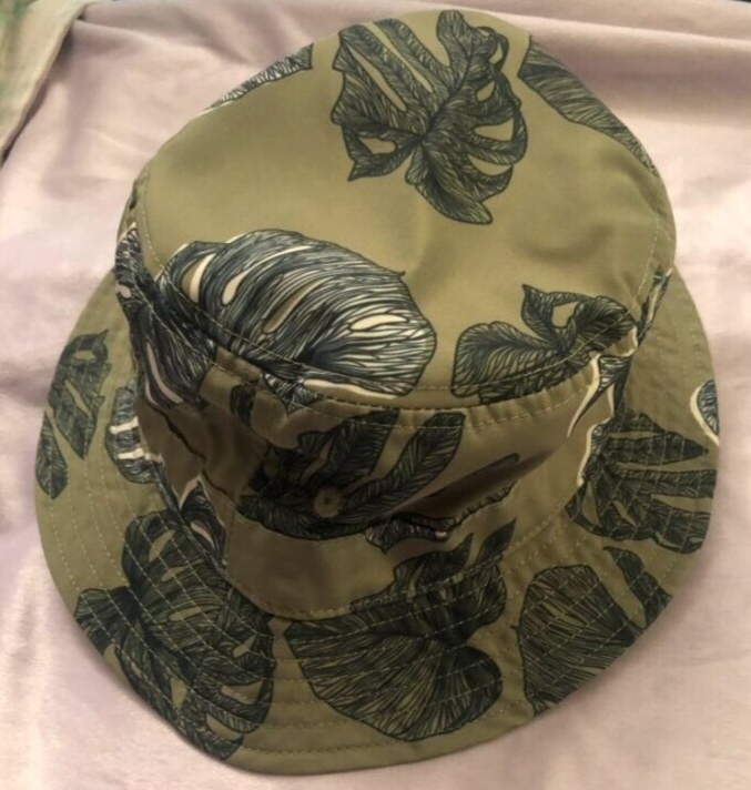 Green With Blue Leaves Size L/xl