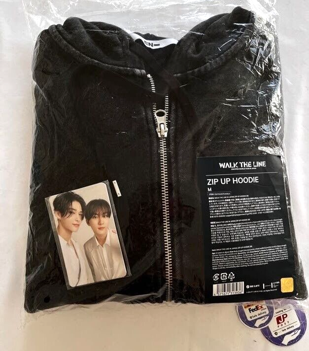 ●日本正規品● World ENHYPEN Tour HOODIE UP ZIP Line The Walk JP Japan in トップス