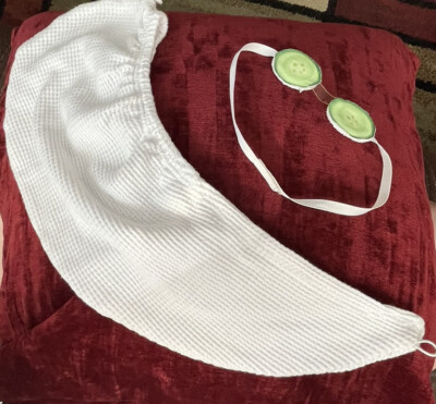 Build-A-Bear  head towel, cucumber face mask