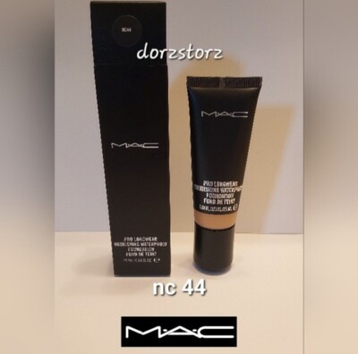 MAC Pro Longwear Nourishing Waterproof Foundation *NC44* / 0.84 oz / New in box