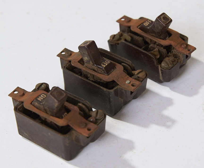 3 Vintage Brown Bakelite Standard On/Off Electric Switches, Renovation Remodel