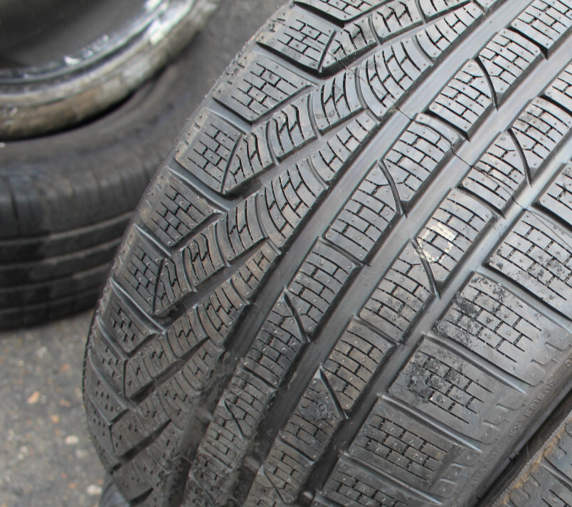New 235 40 18 Pirelli, Sotto Zero Winter, N1, 91V, x1  (F1_tyres) L1390