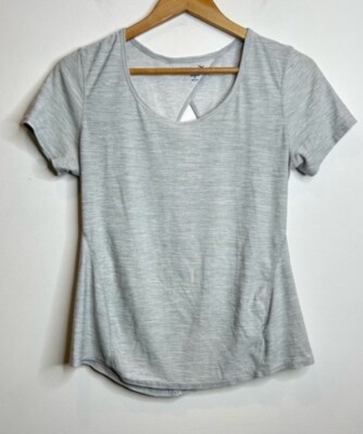 Old Navy Breathe On Light Grey Keyhole Back Tee Shirt M