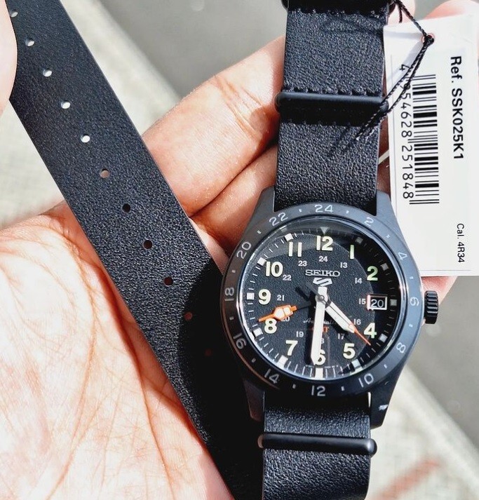 Pre-owned Seiko 5 Sports Ssk025k1 Field Deception Gmt Automatic Black Analog Men's Watch