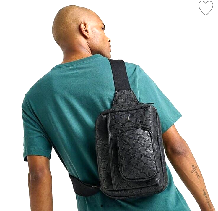 バッグ Jordan unisex diagonal crossbody Jordan Crossbody Bag (3.3L). Nike.com