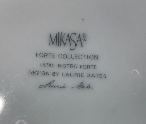 (4) Mikasa Forte Collection “Bistro Forte” 9 1/4Salad Plates Purple/Yellow L5745