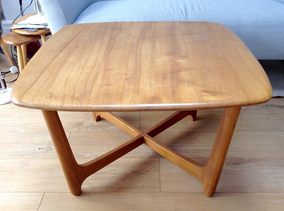 VINTAGE ERCOL COFFEE TABLE, LIGHT WOOD, BLONDE, ELM, SQUARE WYCHWOOD