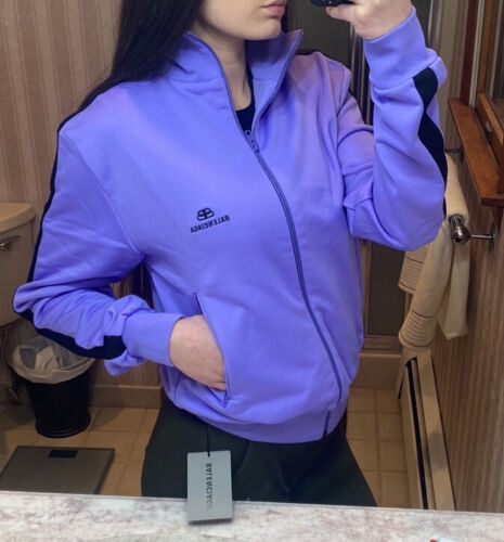 $_12.JPG?set_id=880000500F $_12.JPG?set_id=880000500F