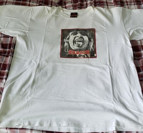 FANTASTICS Tシャツ A Fantastic Four Marvel Fantastic Four Saviors T-Shirt at