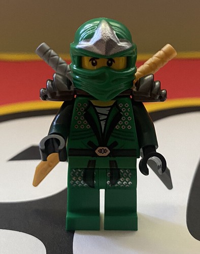 Lego Lloyd ZX Green Ninjago w/2 Swords & Armor From Set 9450 Lego Lloyd ZX Green Ninjago w/2 Swords & Armor From Set 9450
