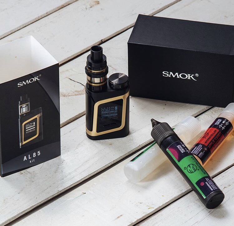SMOK AL85 KIT BLACK AND GOLD £46!!! 😎😜 💨💨💨💨 | in Shipley, West