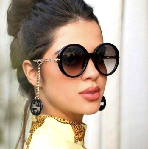 Pre-owned Gucci Gg0726s 726 001 Black Gold Grey Lens Round Women Sunglasses Gg Charm In Gray