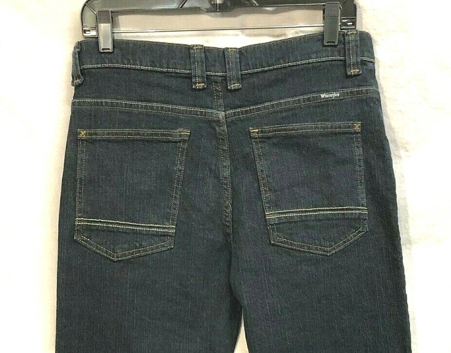 Wrangler Boys Jeans size 16 Husky Five Star Blue Straight