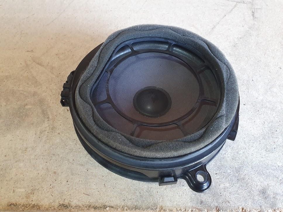 2005 Clk MERCEDES [LEFT HAND FRONT DOOR SPEAKER] C209 06/02-06/09 image 4