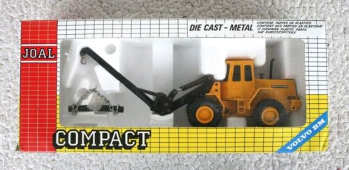 JOAL COMPACT: VOLVO L70 with HANDLING ARM (1:50 DIE CAST, BRAZO GRUA). NEW, OS!