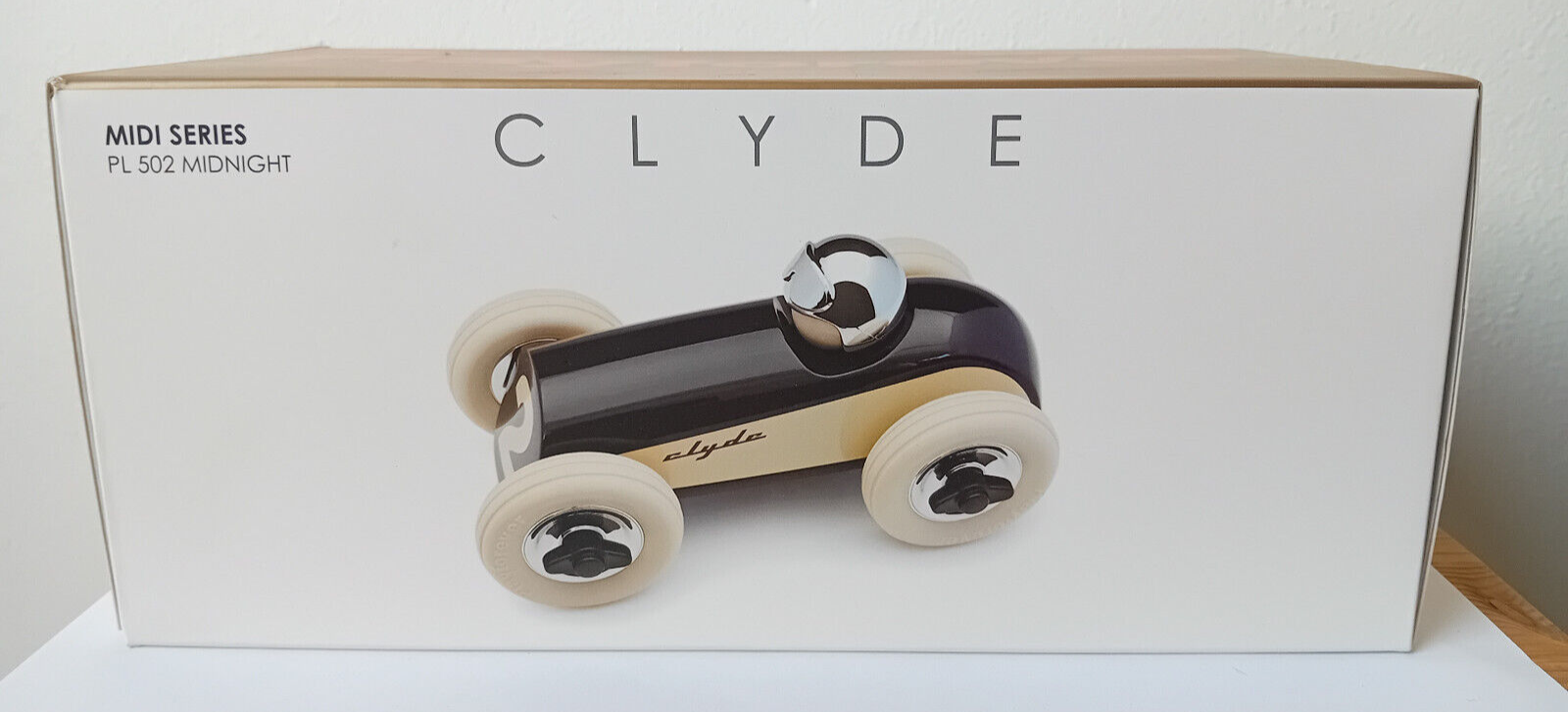 Playforever Midi Series Clyde PL 502 Midnight Car Art Toy